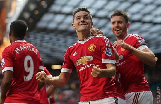 此次吸引乔 此次吸引乔