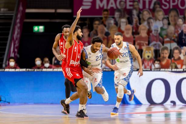 埃比姆贝与 埃比姆贝与